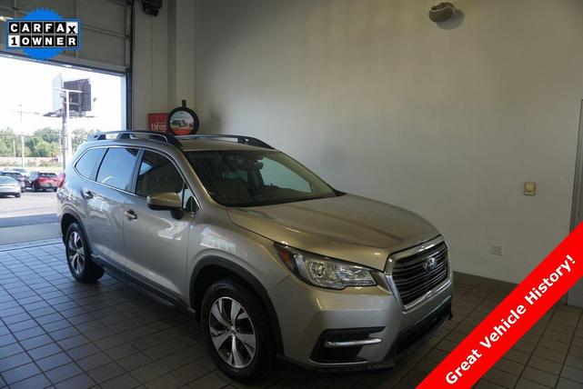 Photo of 2019 Tungsten Metallic Subaru Ascent