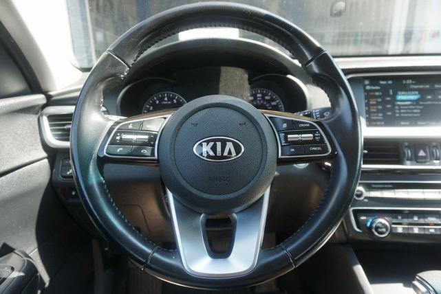 Photo of 2019 Platinum Graphite Kia Optima