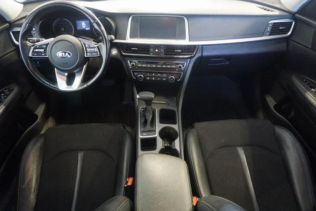 Photo of 2019 Platinum Graphite Kia Optima