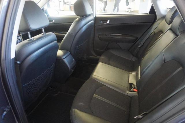 Photo of 2019 Platinum Graphite Kia Optima