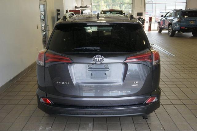 Photo of 2016 Magnetic Gray Metallic Toyota RAV4