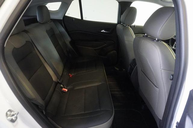 Photo of 2025 Summit White Chevrolet Trax