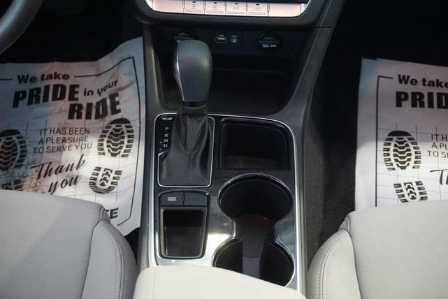 Photo of 2019 Lakeside Blue Hyundai SONATA