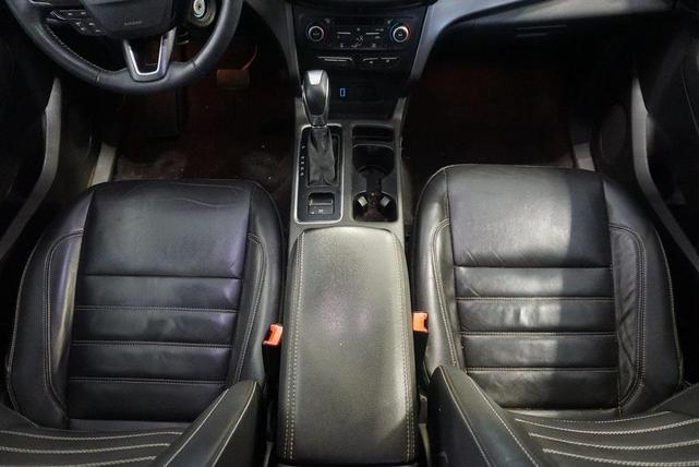 Photo of 2018 Shadow Black Ford Escape