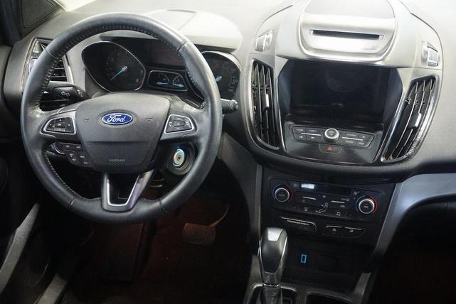Photo of 2018 Shadow Black Ford Escape