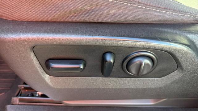 Photo of 2021 Summit White GMC Sierra 1500