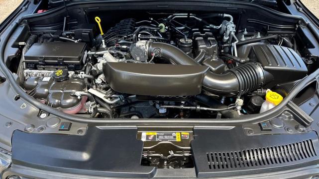 Photo of 2023 DB Black Clearcoat Dodge Durango