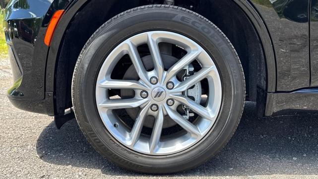 Photo of 2023 DB Black Clearcoat Dodge Durango