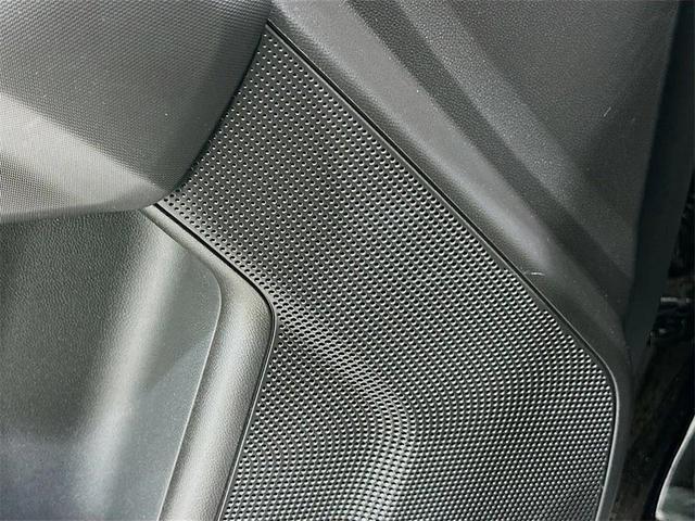 Photo of 2025 Onyx Black GMC Canyon