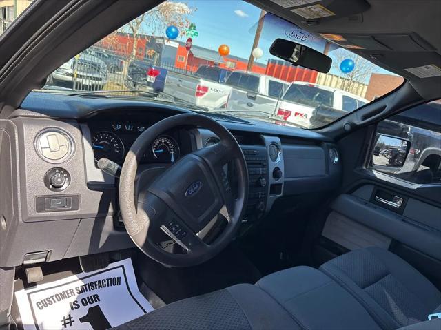 Photo of 2013 Tuxedo Black Metallic Ford F-150