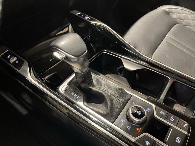 Photo of 2021 Crystal Beige Kia Sorento