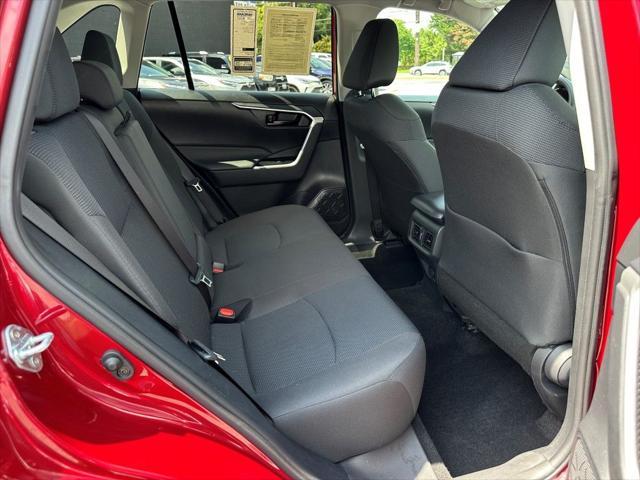 Photo of 2024 Pearl Toyota RAV4