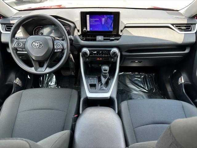 Photo of 2024 Pearl Toyota RAV4