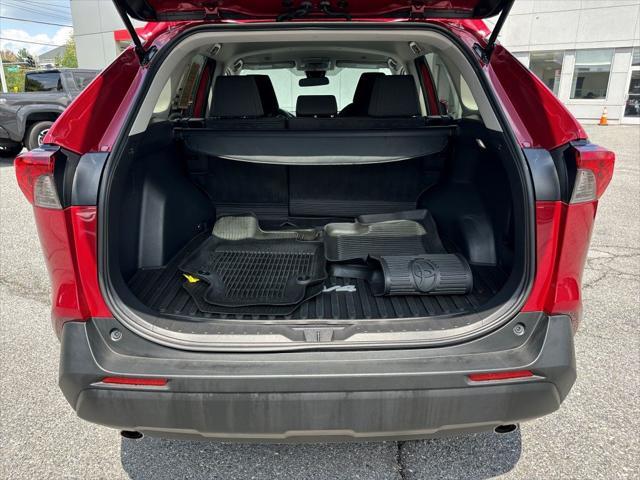 Photo of 2024 Pearl Toyota RAV4