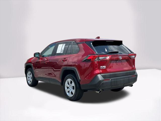 Photo of 2024 Pearl Toyota RAV4
