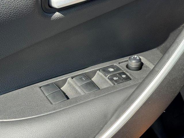 Photo of 2021 Black Sand Pearl Toyota Corolla