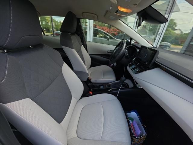 Photo of 2022 Wind Chill Pearl Toyota Corolla Hybrid