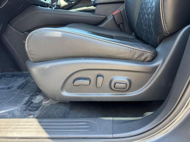 Photo of 2019 Gun Metallic Nissan Murano