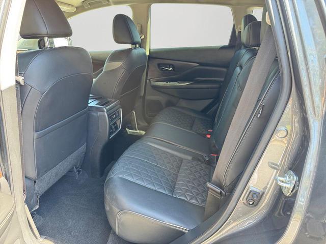 Photo of 2019 Gun Metallic Nissan Murano