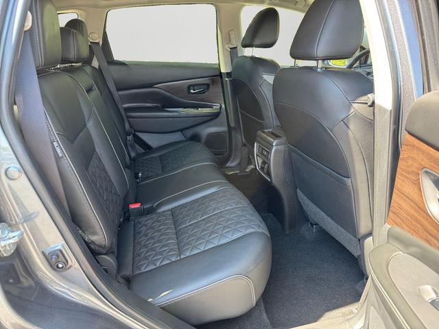 Photo of 2019 Gun Metallic Nissan Murano