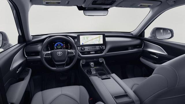 Photo of 2026 Wind Chill Pearl Toyota Grand Highlander