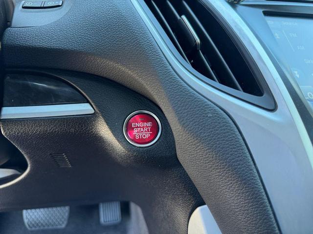 Photo of 2018 Bellanova White Pearl Acura TLX
