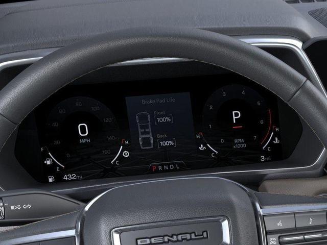 Photo of 2025 Summit White GMC Canyon