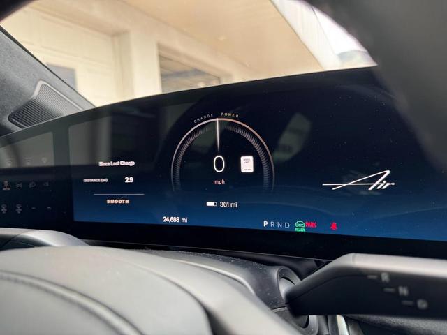 Photo of 2022 Stellar White Lucid Air