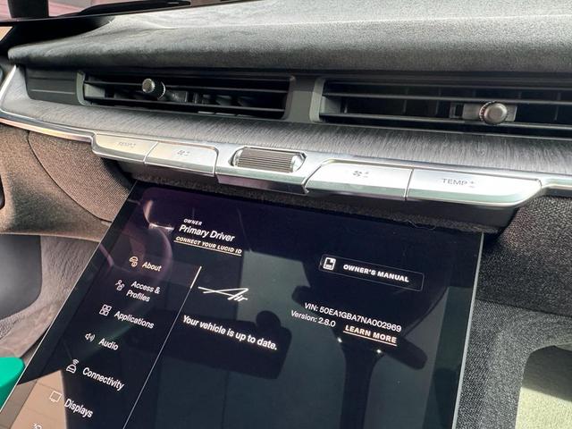 Photo of 2022 Stellar White Lucid Air