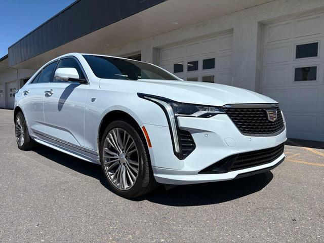 2022 Cadillac CT4