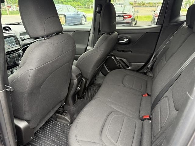 Photo of 2020 Granite Crystal Metallic Jeep Renegade
