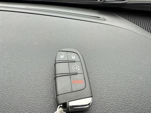 Photo of 2020 Granite Crystal Metallic Jeep Renegade
