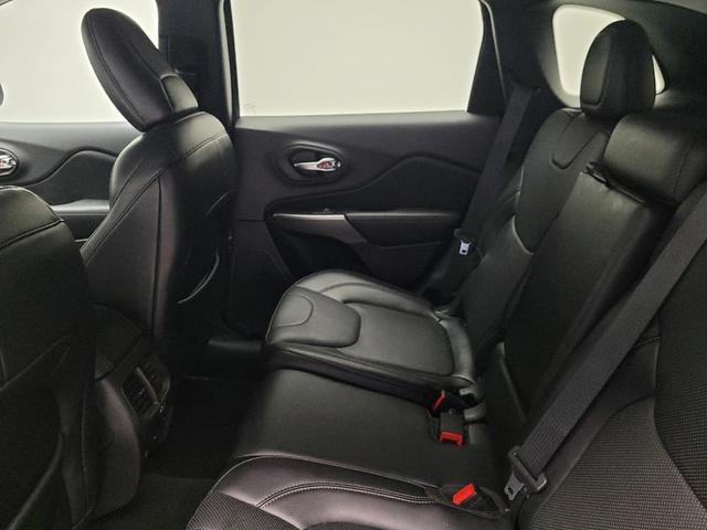 Photo of 2021 Slate Blue Pearlcoat Jeep Cherokee