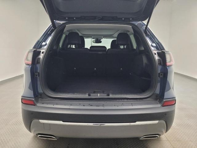 Photo of 2021 Slate Blue Pearlcoat Jeep Cherokee
