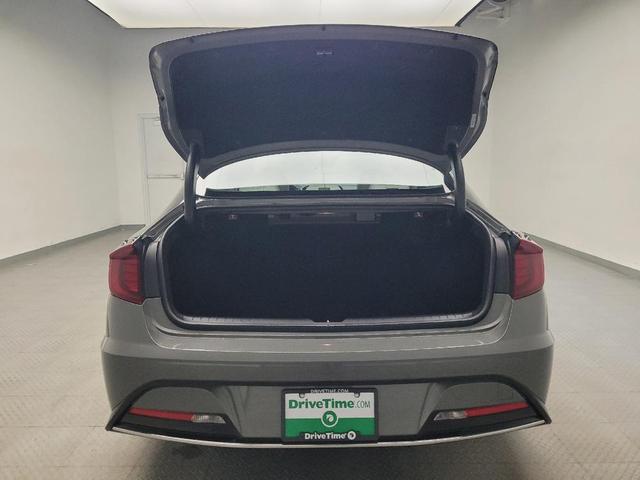Photo of 2021 Hampton Gray Hyundai SONATA Hybrid