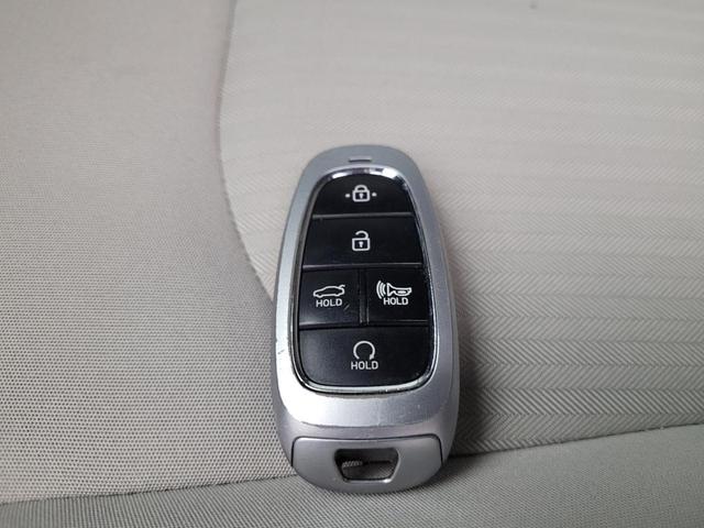 Photo of 2021 Hampton Gray Hyundai SONATA Hybrid