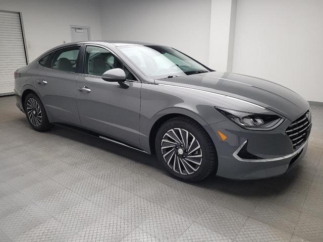 Photo of 2021 Hampton Gray Hyundai SONATA Hybrid