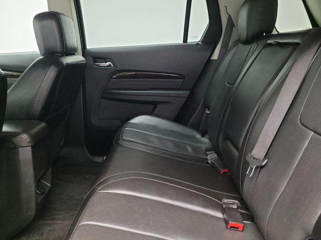 Photo of 2016 White GMC Terrain