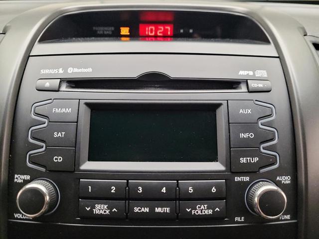 Photo of 2013 Ebony Black Kia Sorento