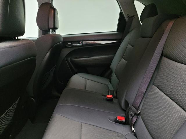 Photo of 2013 Ebony Black Kia Sorento