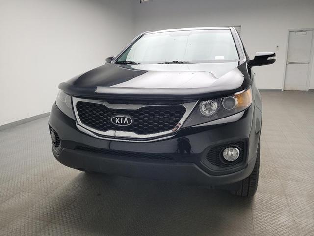 Photo of 2013 Ebony Black Kia Sorento