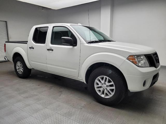 Photo of 2017 Glacier White Nissan Frontier