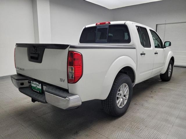 Photo of 2017 Glacier White Nissan Frontier