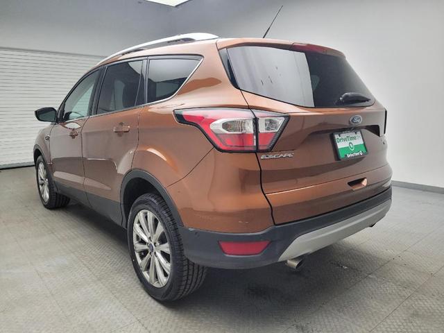 Photo of 2017 Red Ford Escape