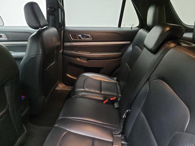 Photo of 2019 Blue Metallic Ford Explorer