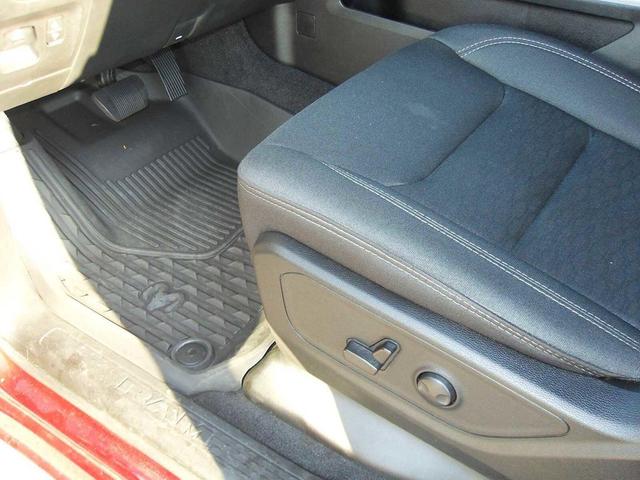 Photo of 2025 Delmonico Red Pearlcoat RAM 1500
