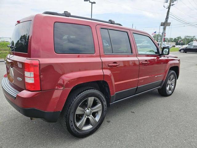 Photo of 2015 Maroon Jeep Patriot