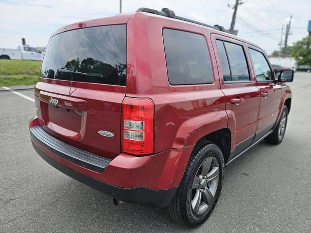 Photo of 2015 Maroon Jeep Patriot
