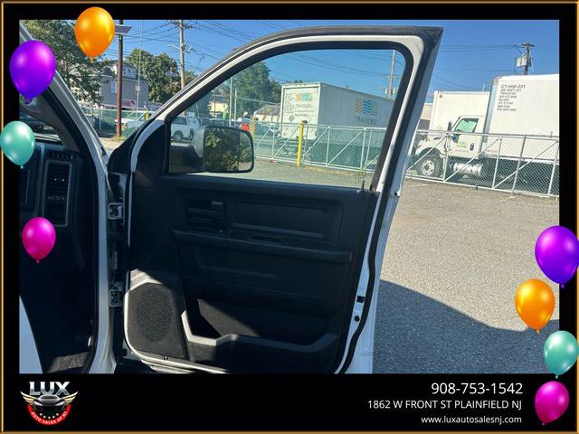 Photo of 2022 White RAM 1500