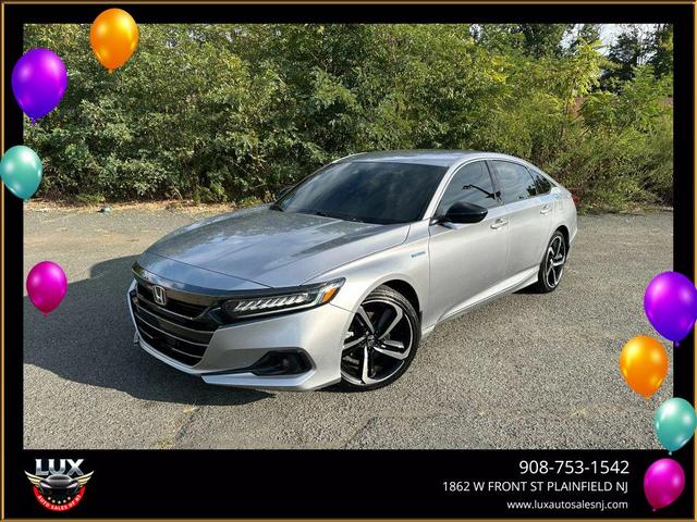 Photo of 2022 Silver Honda Accord Hybrid